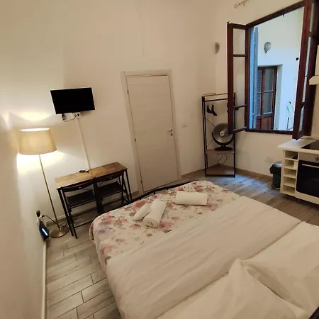 Couette-café Best Central Rooms *